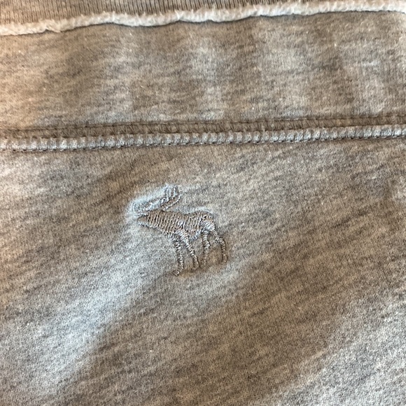 Abercrombie Shorts - Picture 3 of 3